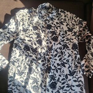 Zara Black Floral Print Long Sleeve Button-Up Dress on White